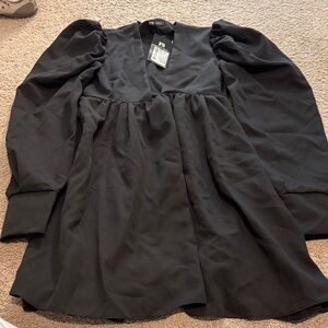 Elegant Black Long Sleeve Dress